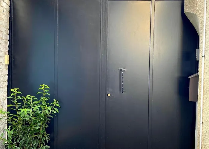 Les Fauvettes - Centre Apartment *